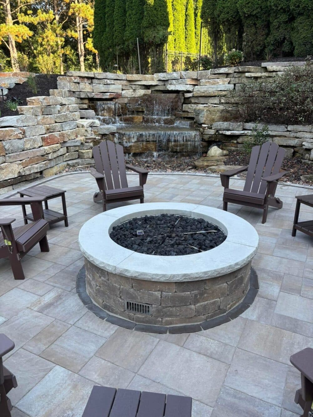 Bedford Firepit Coping + Chilton Outcropping Bedford Firepit Coping + Chilton Outcropping