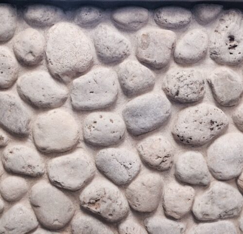 White Cobblestone Veneer